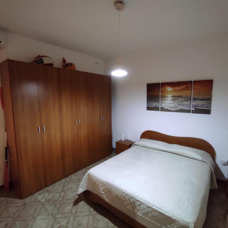 Casa Vacanze Sonia ตอร์เลลาปิลโล ภายนอก รูปภาพ