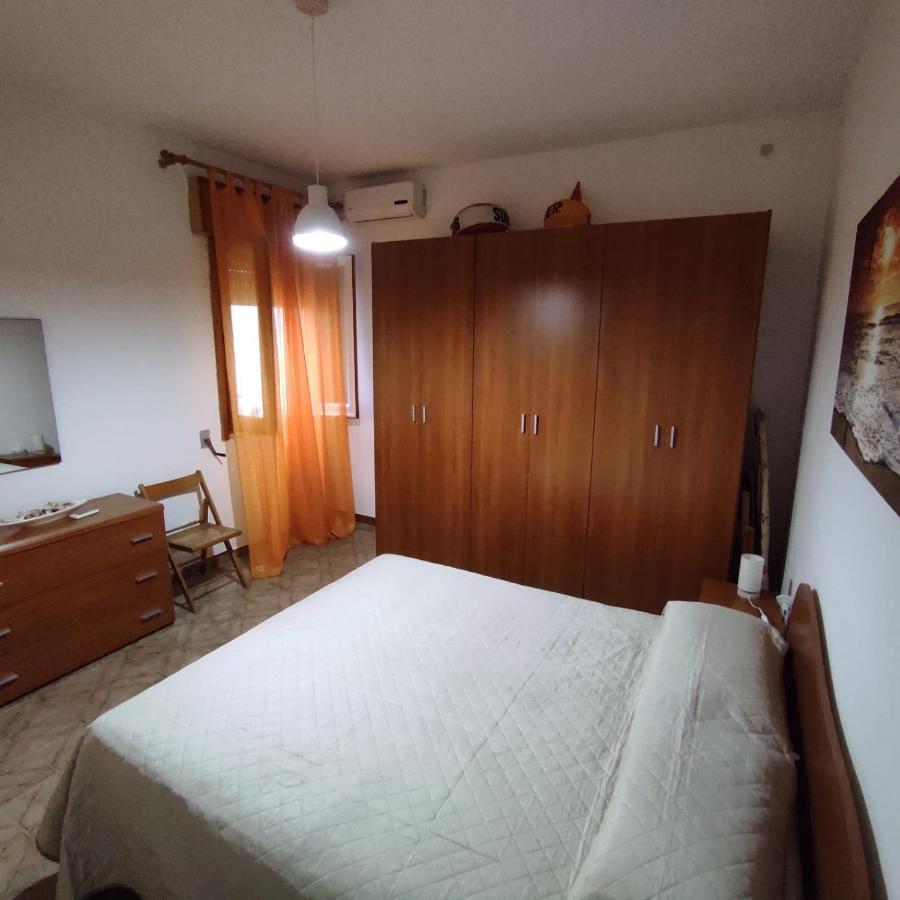 Casa Vacanze Sonia ตอร์เลลาปิลโล ภายนอก รูปภาพ