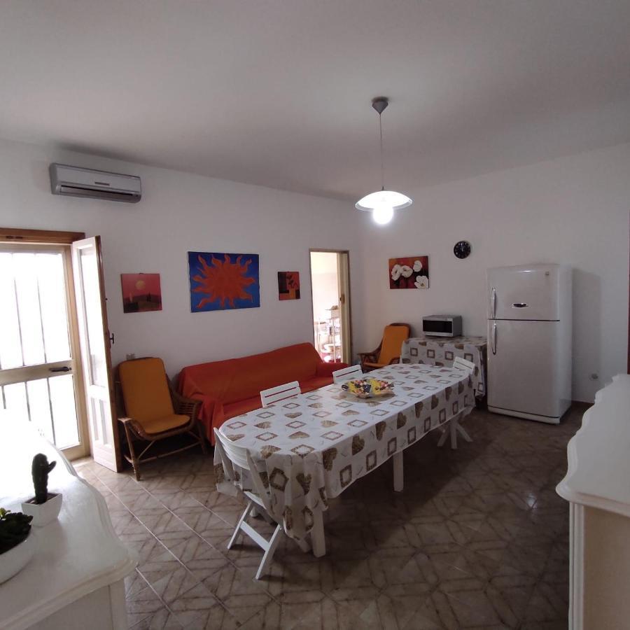 Casa Vacanze Sonia ตอร์เลลาปิลโล ภายนอก รูปภาพ