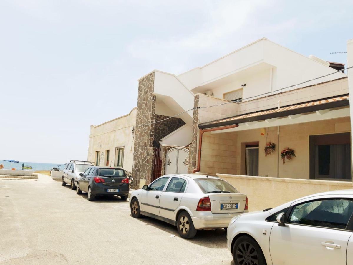 Casa Vacanze Sonia ตอร์เลลาปิลโล ภายนอก รูปภาพ