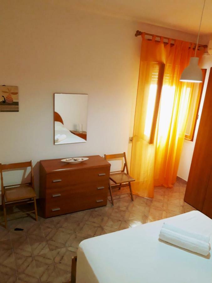 Casa Vacanze Sonia ตอร์เลลาปิลโล ภายนอก รูปภาพ
